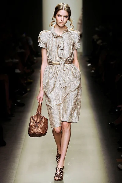Look 23